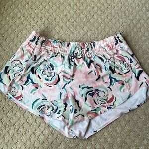 Athleta Hustle Short